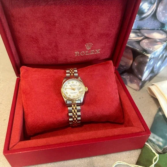 26mm Rolex Date-Just, Roman Dial, 2 tone Jubilee Bracelet - Picture 1 of 6